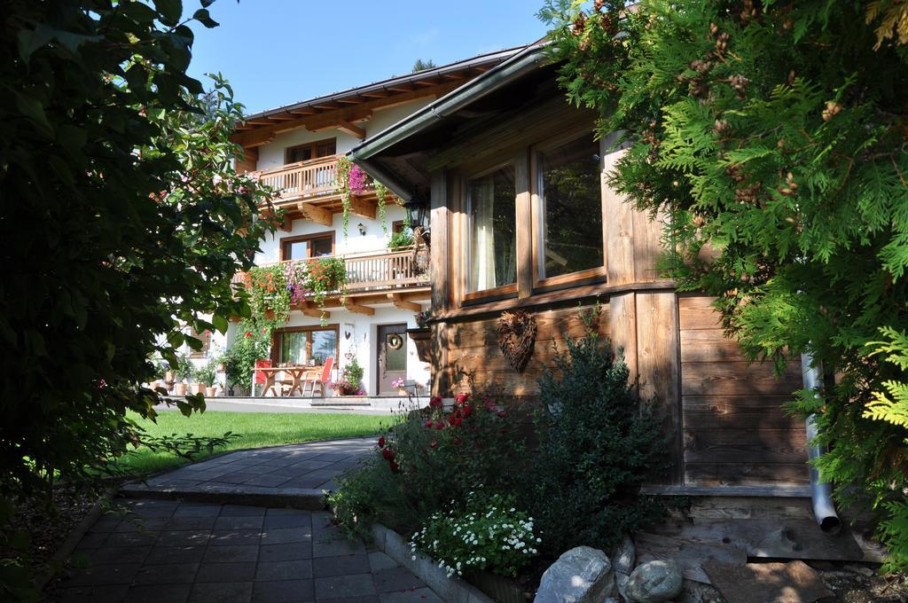 Hutmann Apartment Kirchdorf in Tirol Bagian luar foto